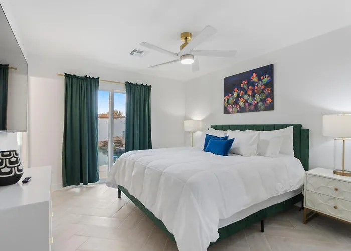 Holiday home Cactus On Palm 4br W Private Pool Scottsdale