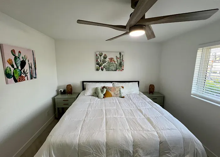 Cactus On Palm 4br W Private Pool Scottsdale